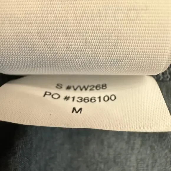 Vuori Halo Performance Hoodie 2.0 Lake Heather - Picture 9 of 12